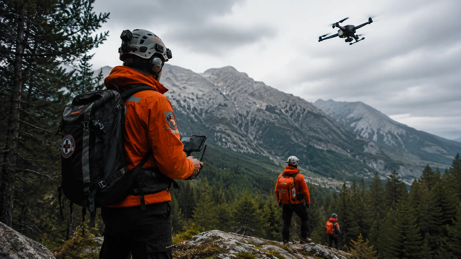 Mission de recherche et secours en montagne avec drone